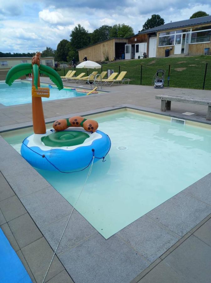 Camping Oos Heem Montenau Zewnętrze zdjęcie